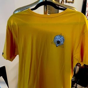 Yellow graphic t shirt